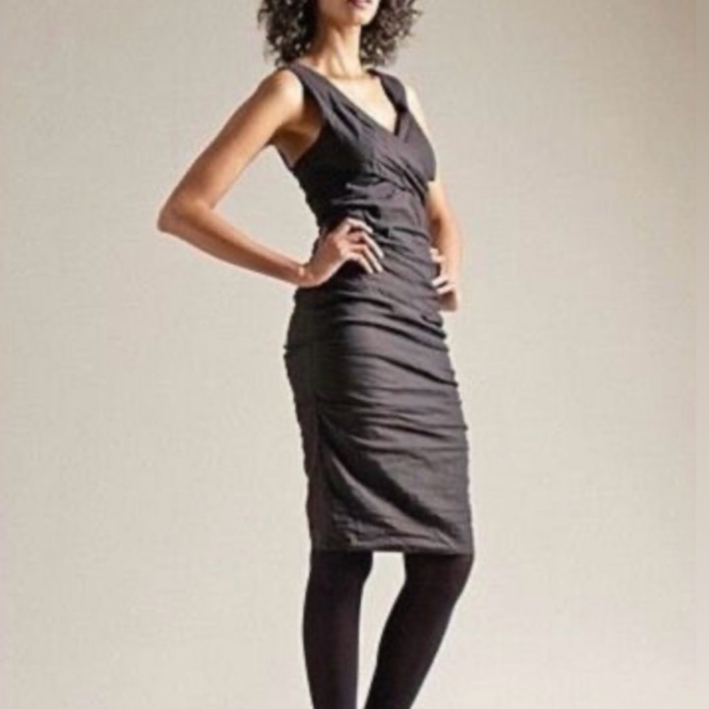 Eileen Fisher Cotton Steel Stitch
Black Metallic Shirred Stretch
Dress Size 10 - Picture 4 of 10